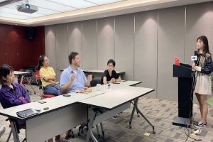 (Video) Foreign Teacher James visit ISAC
