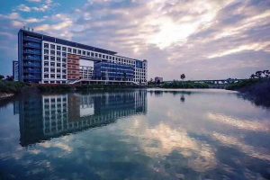 Guangzhou Polytechnic Normal University