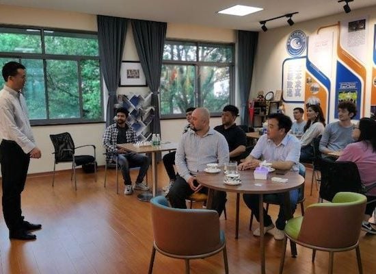 cslg-meeting-600x400